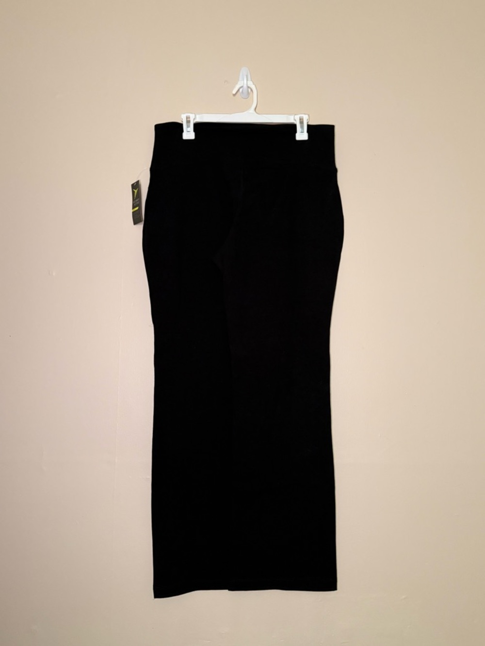 Black Women’s Yoga Pants - Classic Everyday Wear